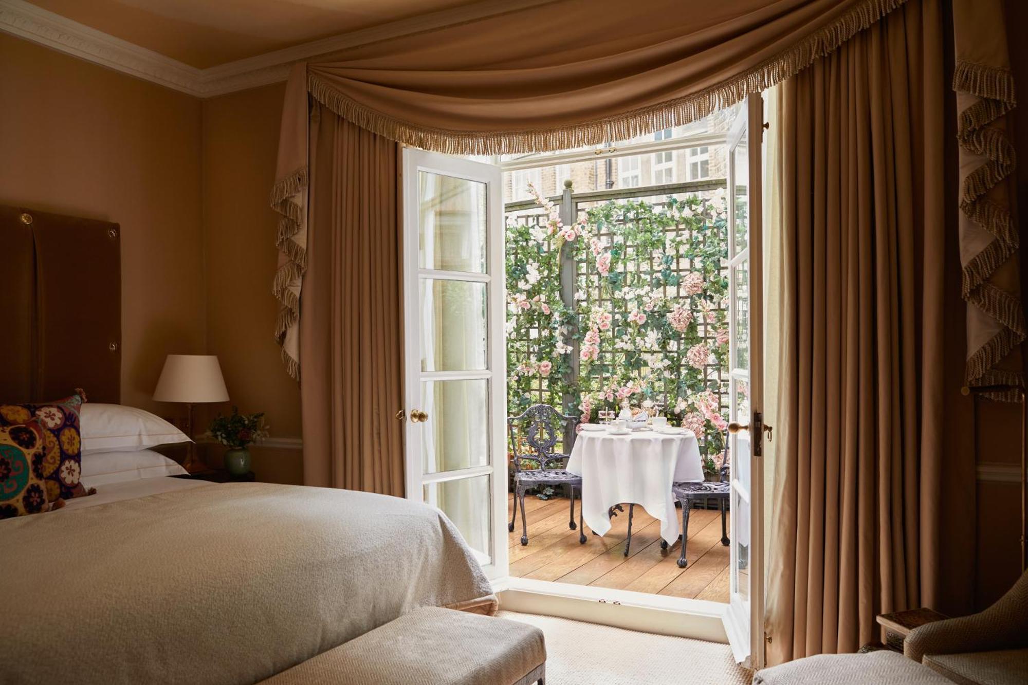 Отель Egerton House 5*